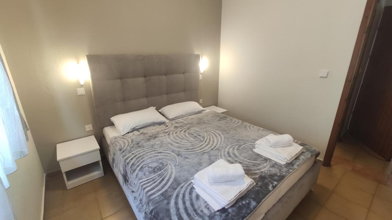 Erofili Lägenhet Pefkochori Exteriör bild